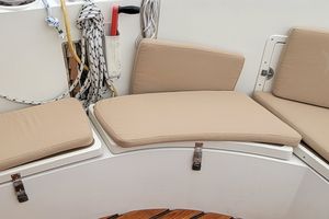 1985 Fisher 37