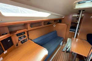 2008 Hunter 31