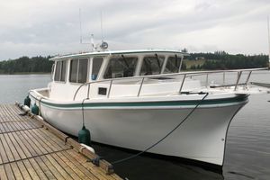 2002 Donelle Fishing 35'