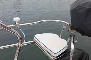 2013 Hunter 33 e