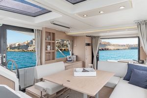 2025 Beneteau Swift Trawler 41 FLY