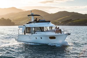 2025 Swift Trawler 41 FLY Beneteau