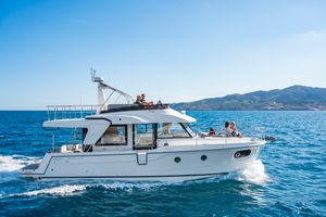 2025 Beneteau Swift Trawler 41 FLY