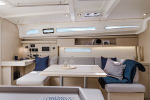 2025 Beneteau Oceanis 40.1