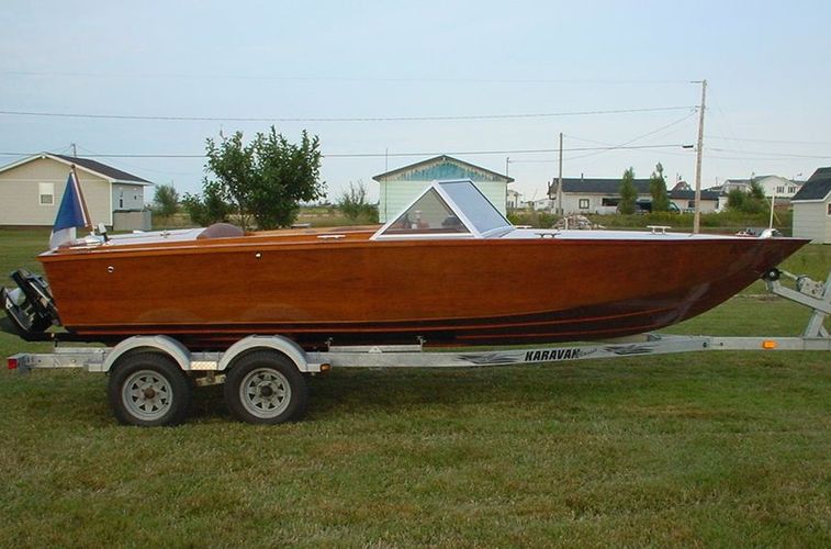 2003 Glen-L Tahoe 19 Classic Mahogany Runabout