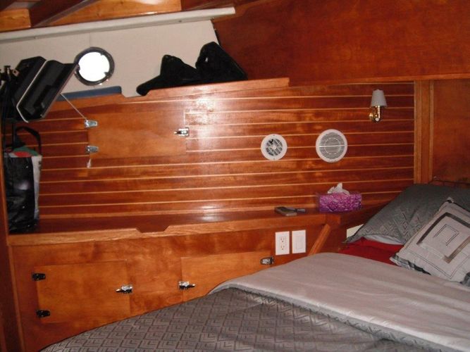 2005 Custom Apple Island