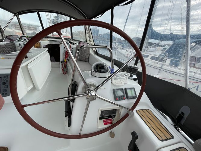 2009 Beneteau Oceanis 40