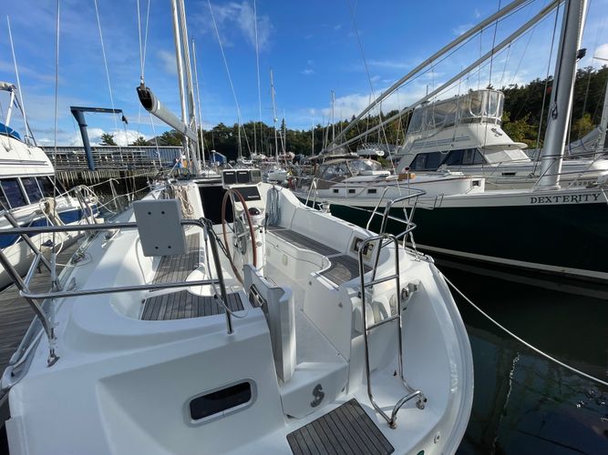 2006 Beneteau 323