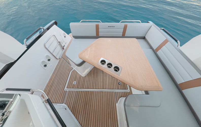 2025 Beneteau Gran Turismo 32