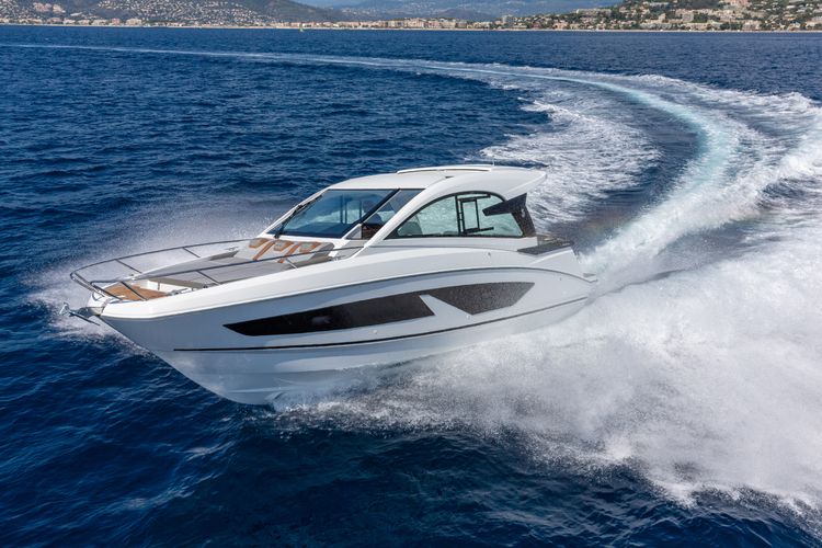 2025 Beneteau Gran Turismo 32