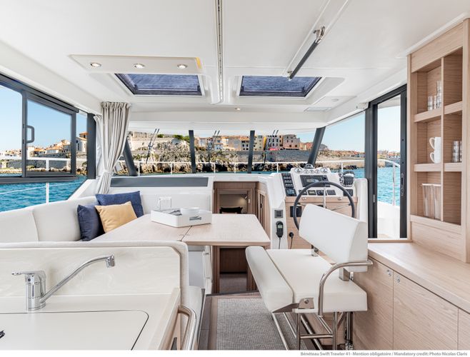 2025 Beneteau Swift Trawler 41 FLY