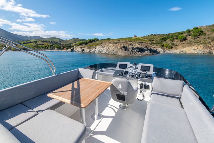 2025 Beneteau Swift Trawler 41 FLY