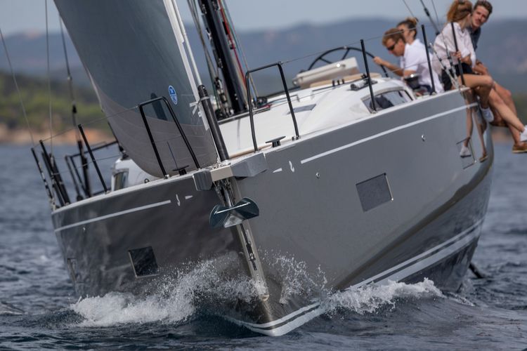 2025 Beneteau First 44