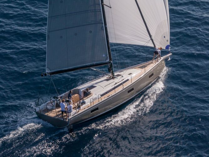 2025 Beneteau First 44