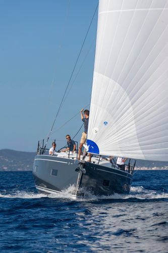 2025 Beneteau First 44